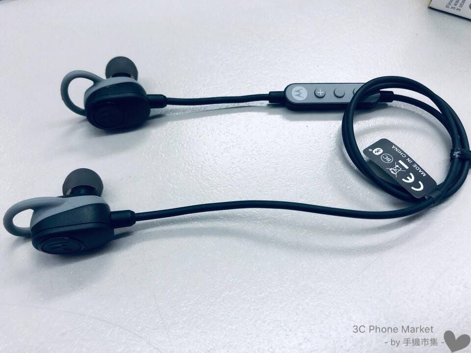 Motorola VERVE LOOP 立體聲藍芽耳機外觀